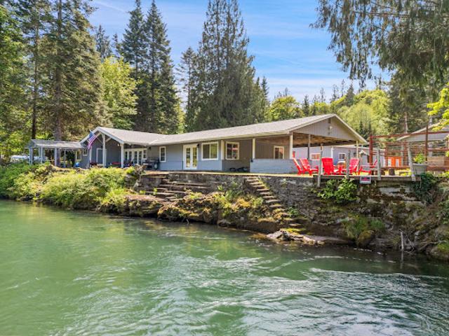 Property for sale in Brinnon, Washington