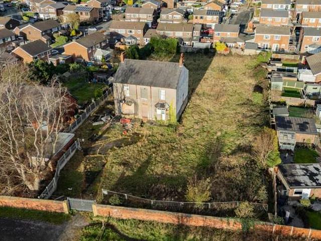 Property for sale in Daisy Hill, Lee Bank
