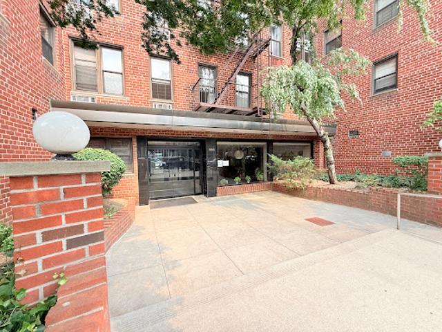 Property for sale in Arverne, New York