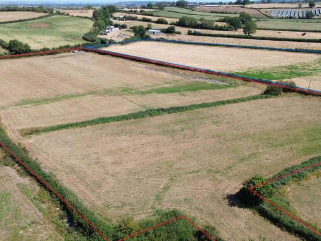 Property for sale in Borough Post, North Curry