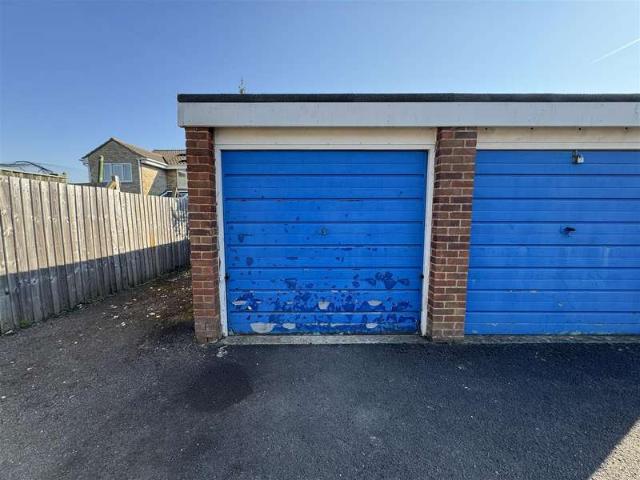 Property for rent in Liden, Swindon