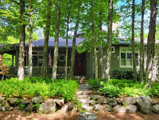 Property for sale in Highlands, North Carolina