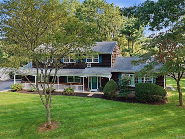 House for sale in Huntington, New York