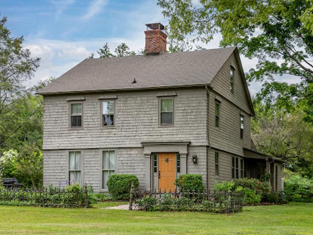 Property for sale in Woodbury, Connecticut