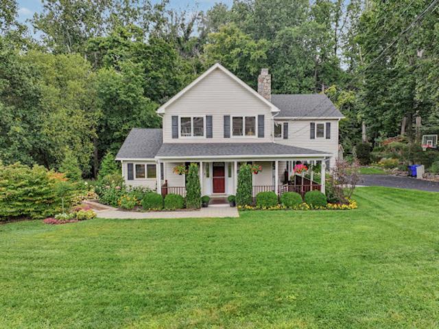 House for sale in Danbury, Western Connecticut Planning Region