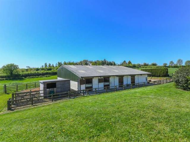 Property for sale in Gedling, East Midlands