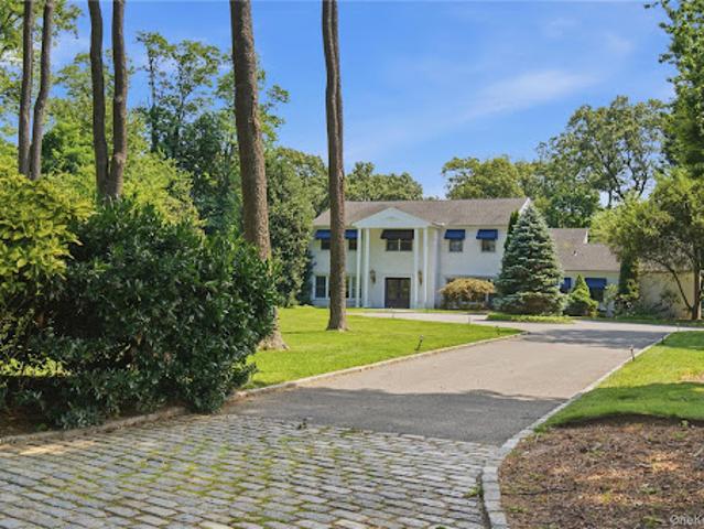 Property for sale in Huntington, New York