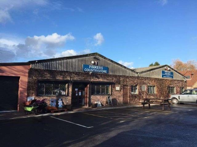 Property for rent in Iron Acton, Latteridge