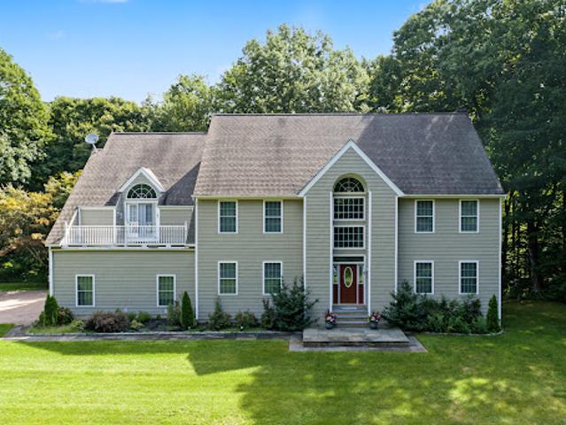 House for sale in Madison, South Central Connecticut Planning Region
