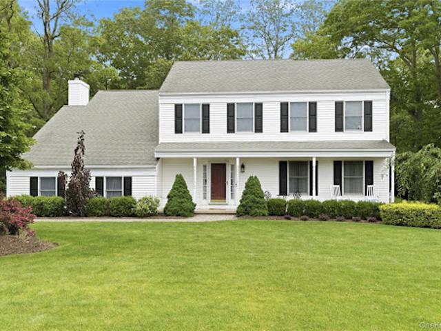 Property for sale in Miller Place, New York