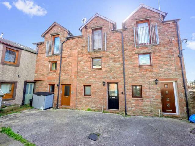 Property for sale in Fell Lane