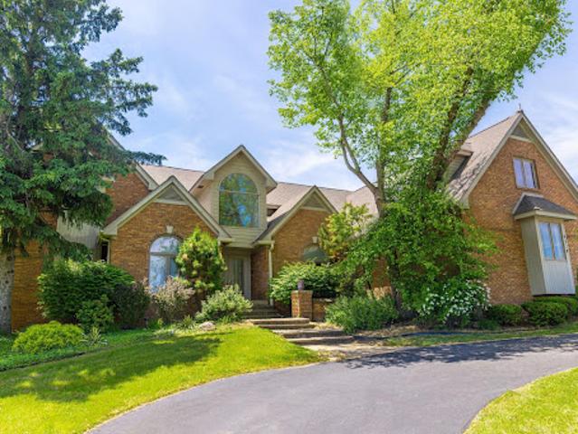 Property for sale in West Bloomfield, Michigan
