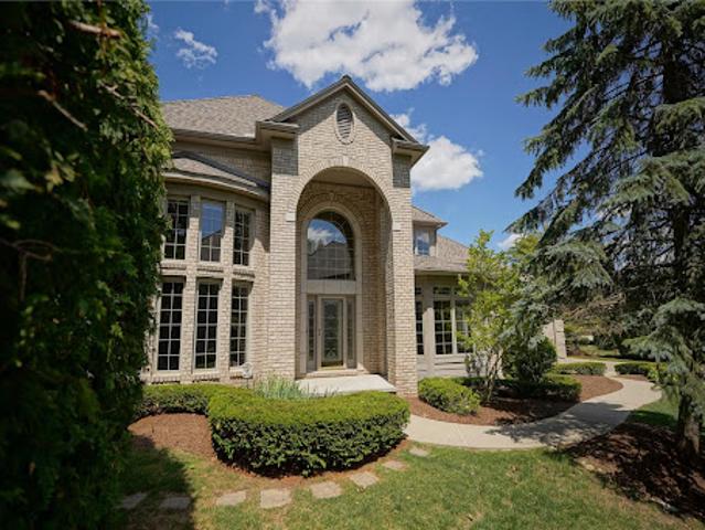 Apartment for sale in Ortonville, Michigan