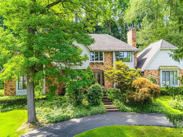 Property for sale in Bloomfield Hills, Michigan