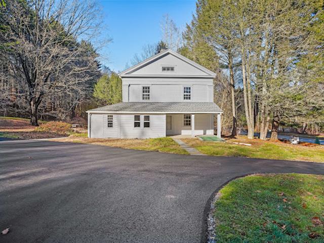 Property for rent in Easton, Connecticut
