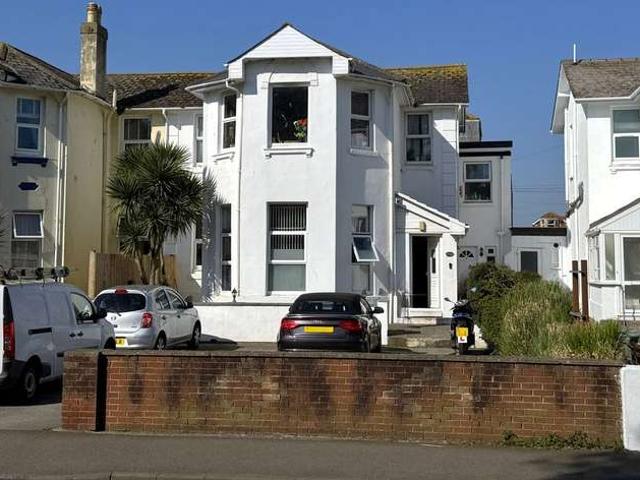 Property for sale in Livermead