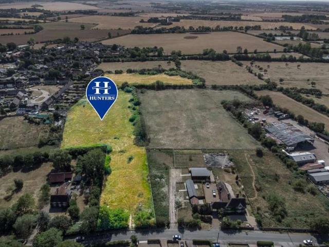 Property for sale in Eaton Bray, Central Bedfordshire