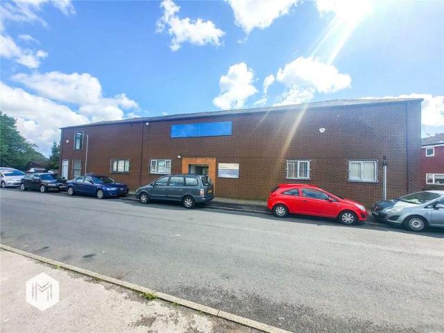 Property for rent in Lee Bank, Greater Manchester