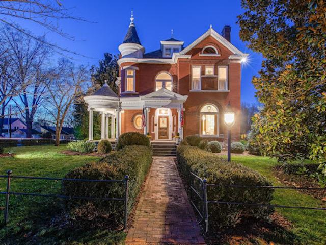 Property for sale in Franklin, Tennessee