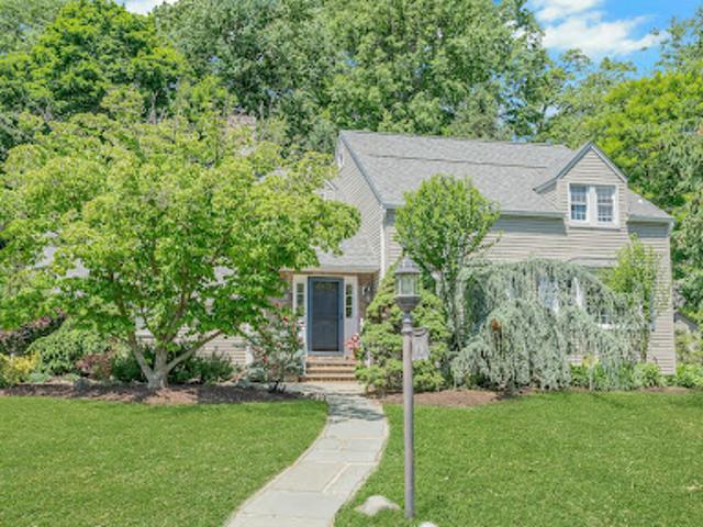 Property for sale in Glen Rock, New Jersey