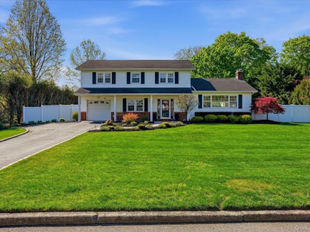 Property for sale in Huntington, New York
