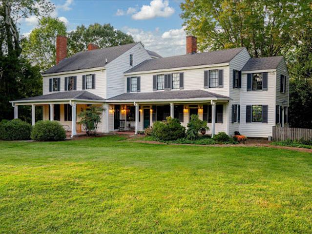 Farm for sale in Lothian, Maryland