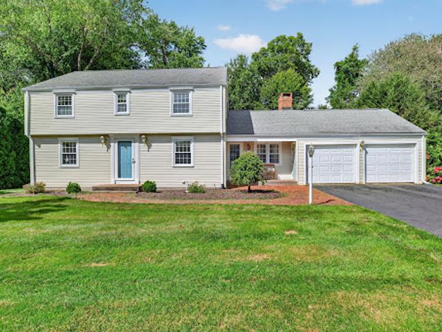 House for sale in Glastonbury, Connecticut