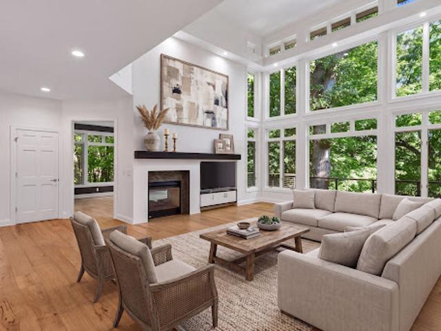Property for sale in Hennepin, Minnesota