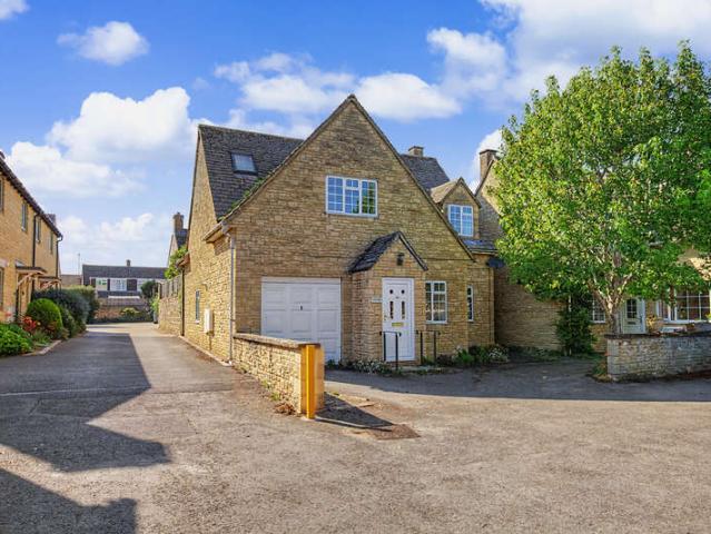Farm for sale in Eynsham, West Oxfordshire