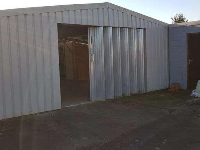 Property for rent in Oldland, South Gloucestershire