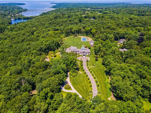 Property for sale in Huntington, New York