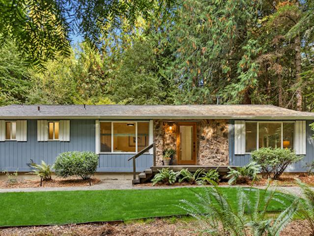 Property for sale in Bainbridge Island, Washington