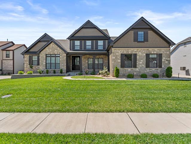 Property for sale in Chesterfield, Missouri