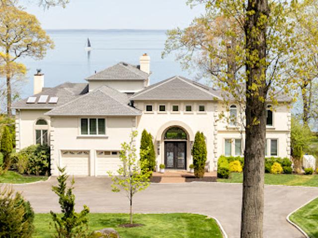 Property for sale in Huntington, New York