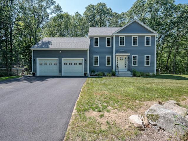 Property for sale in North Uxbridge, Massachusetts