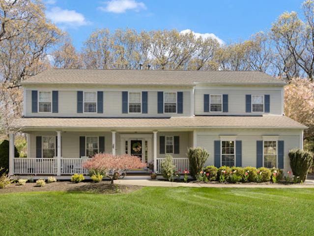 Property for sale in Warwick, Rhode Island
