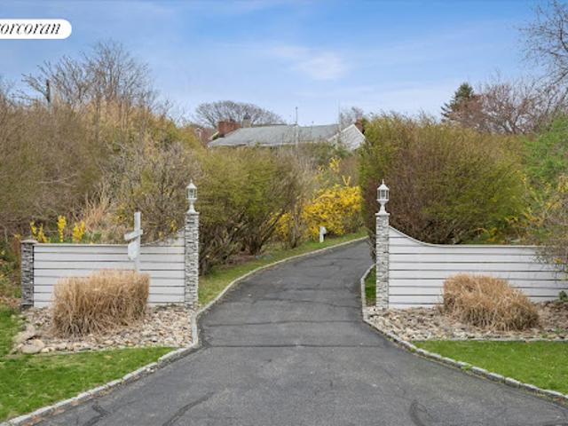 Property for sale in Wainscott, New York