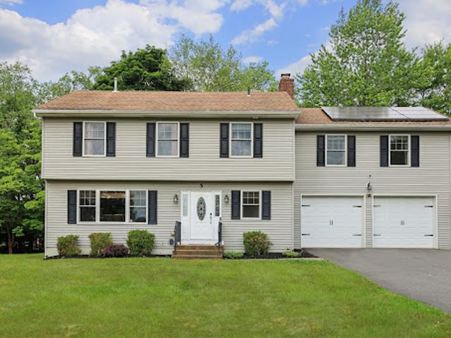 Property for sale in Warren, New Jersey