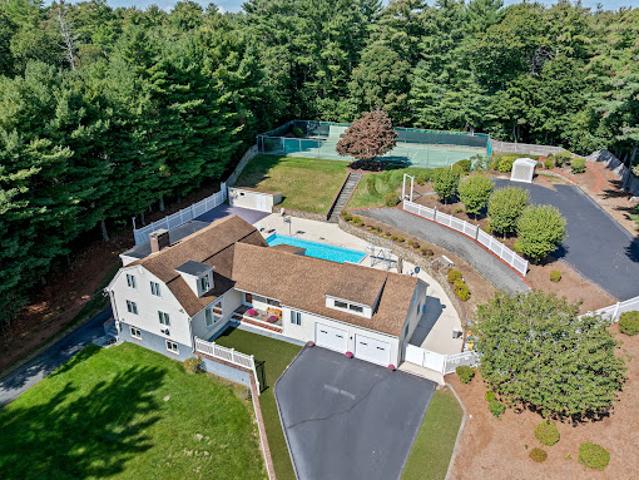 Property for sale in Duxbury, Massachusetts