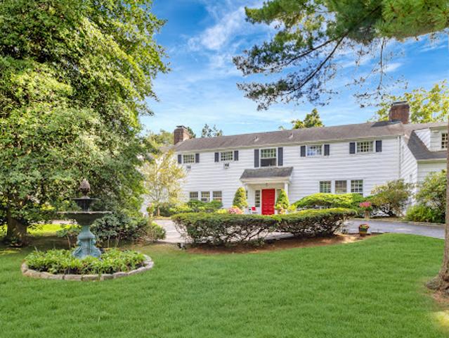 Property for sale in Huntington, New York