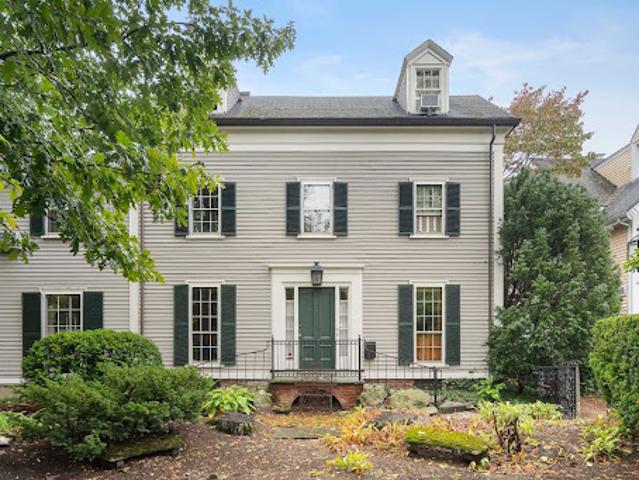 Property for sale in Cambridge, Massachusetts