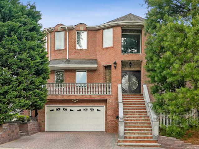 Property for sale in New Milford, Connecticut