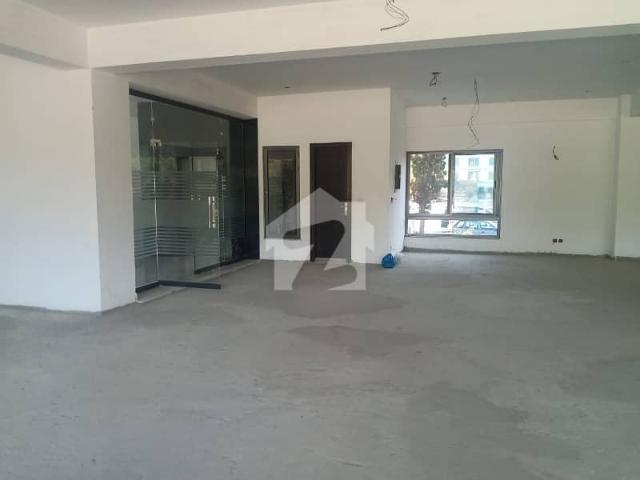 Building for rent in Islamabad