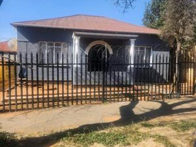 House for sale in Vosloorus, Gauteng