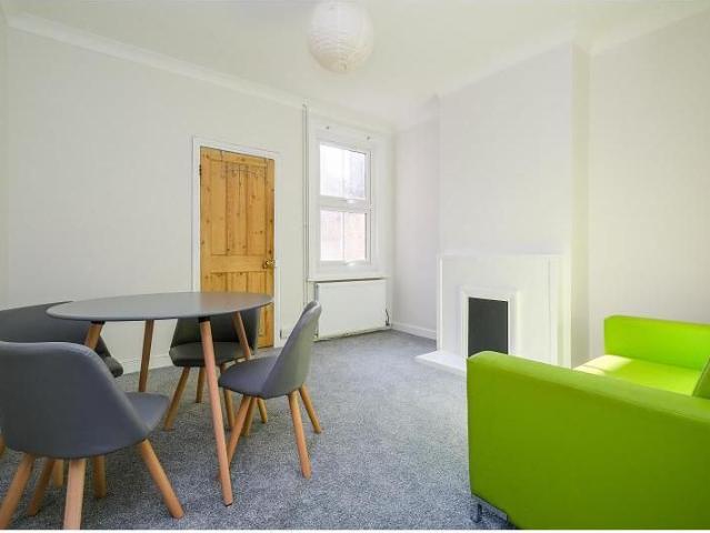 Room for rent in Heigham Grove, East Bank