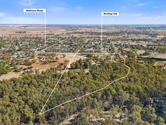 Cottage for sale in Mathoura, New South Wales