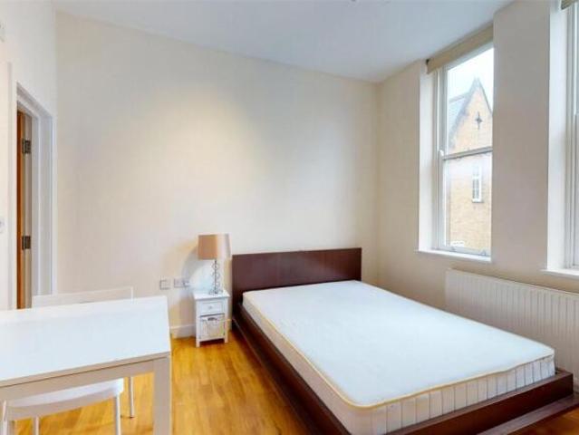 Property for rent in Cat Hill