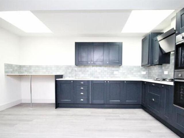 House for rent in Fishersgate, West Sussex