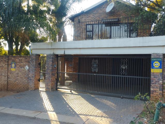 House for rent in Tshwane Ward 78, Irene
