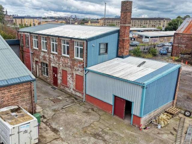 Property for sale in Ibroxholm, Ibrox